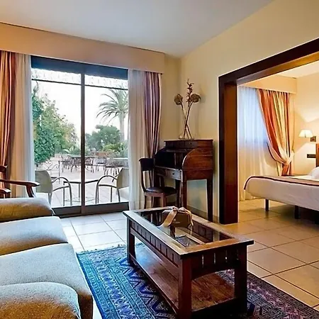Swiss & - Designed For Adults Hotel 4*