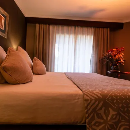 Swiss & - Designed For Adults 4* Moraira
