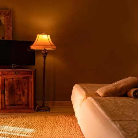 ホテル Swiss - Adults Only 4*